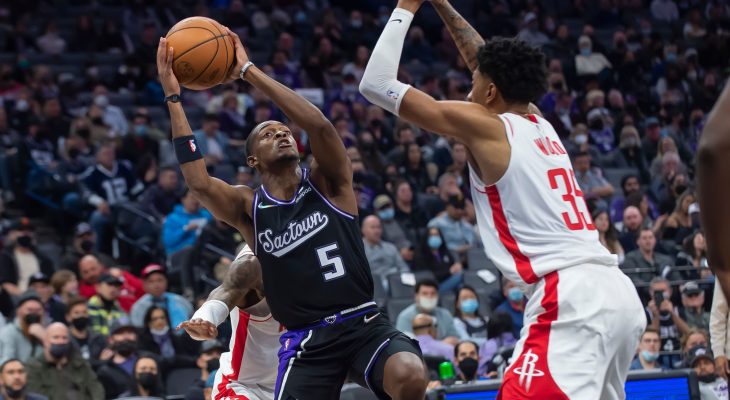 Gordon’s late basket helps Rockets hold off Kings 118-112 10