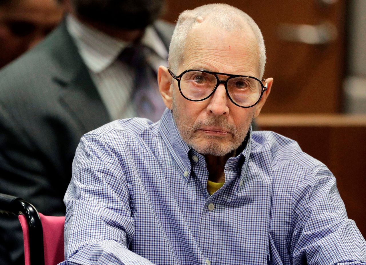 Robert Durst, real estate heir convicted of murder, dies 6