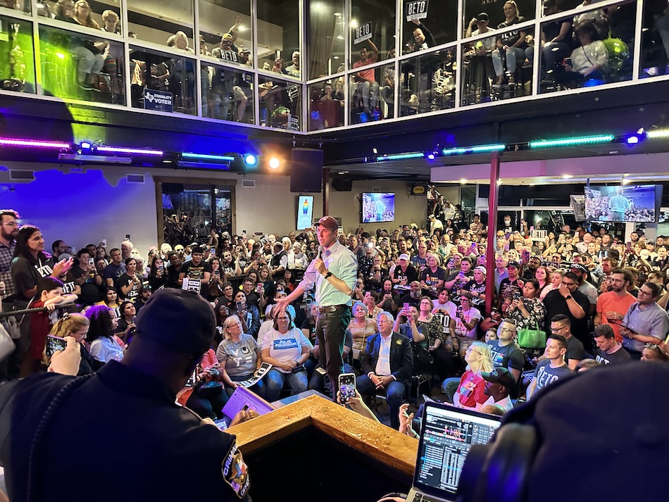 PHOTOS: More pics from the Beto rally 6