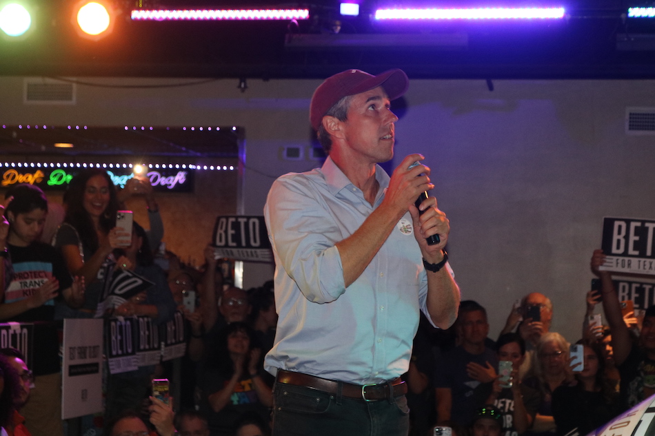 PHOTOS: More pics from the Beto rally 19